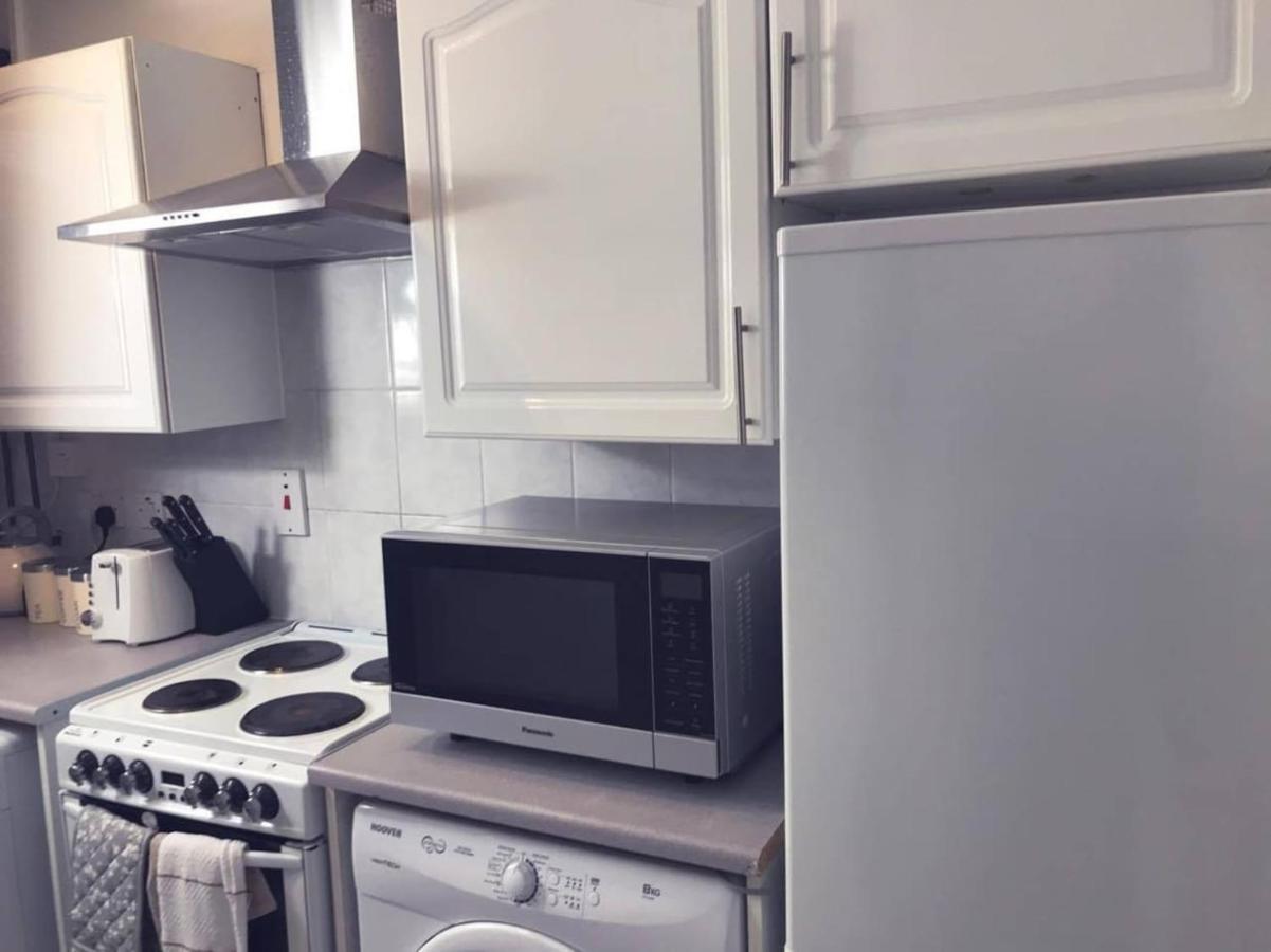 Captivating 2-Bed Apartment In Kirkcaldy Exteriér fotografie